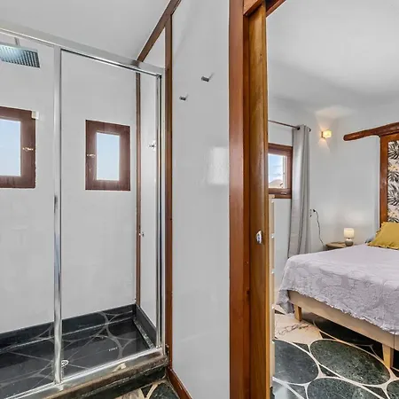 Apartamento Korevistalmar *